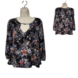 American Eagle Outfitters 3/4 Balloon Sleeve Keyhole Neck Floral S/P